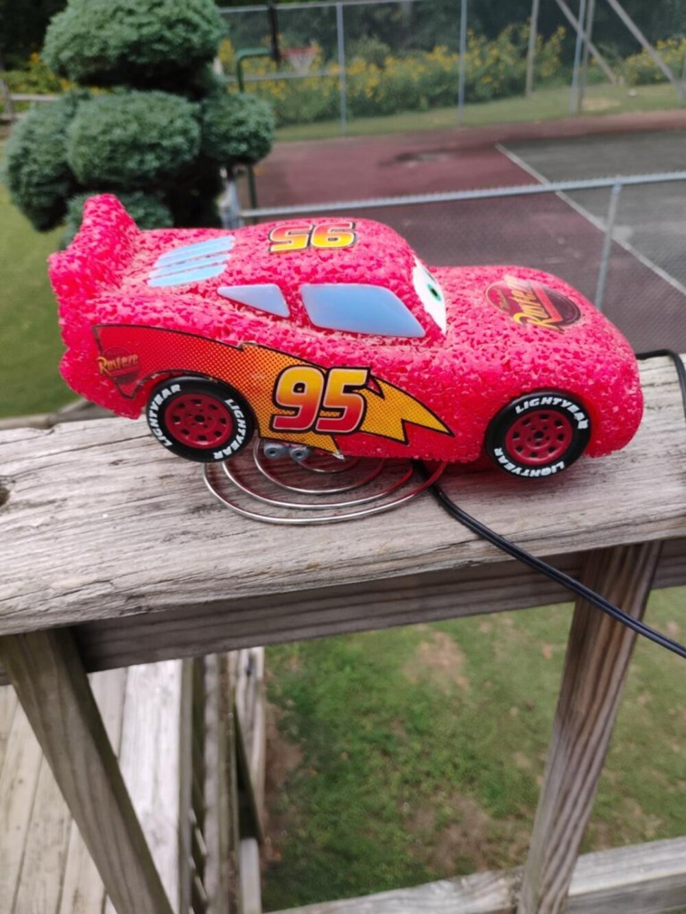Disney Pixar Cars Lightning McQueen #95 Plug-In Lamp Night Light Spring Stand